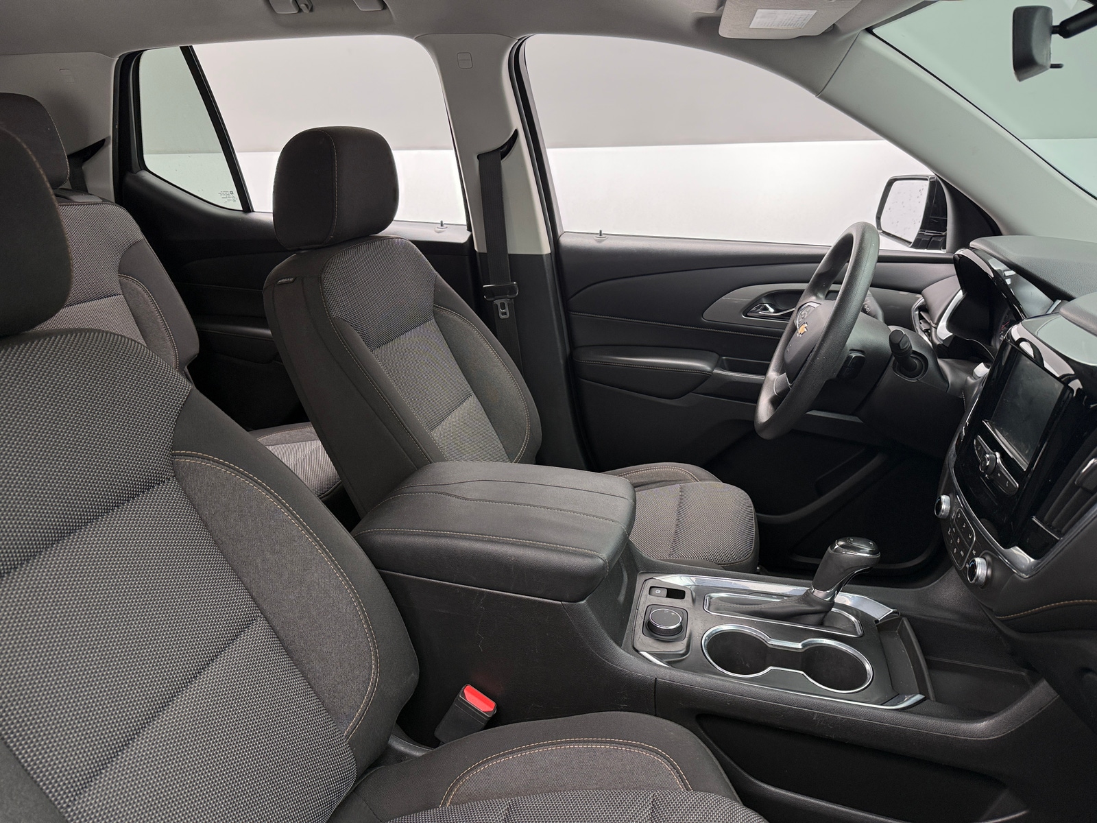 Thumbnail: 2018 Chevrolet Traverse - 2