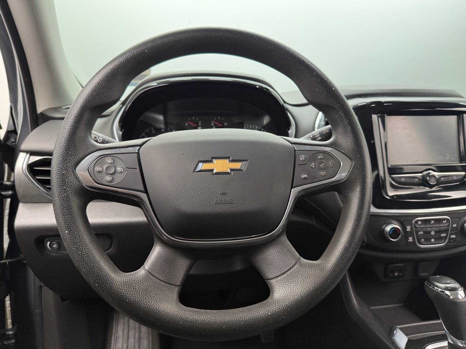 Thumbnail: 2018 Chevrolet Traverse - 5