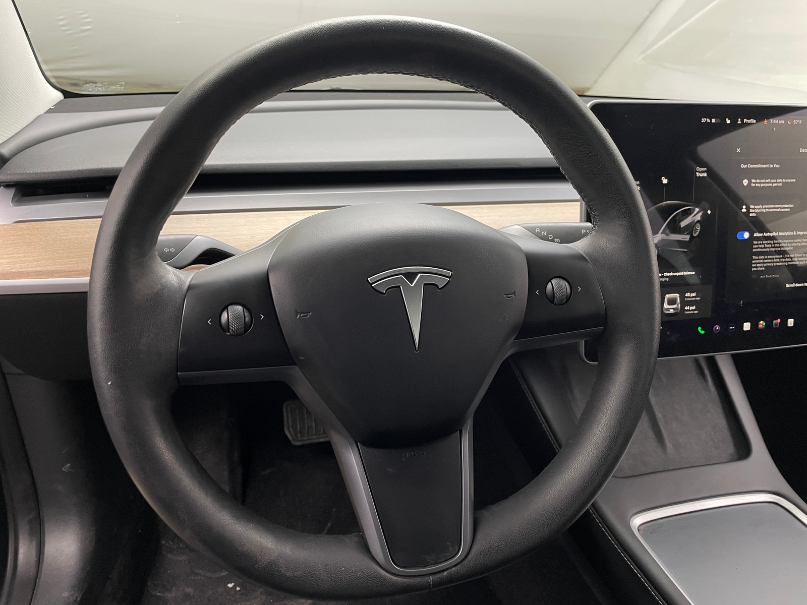 Thumbnail: 2023 Tesla Model 3 - 4