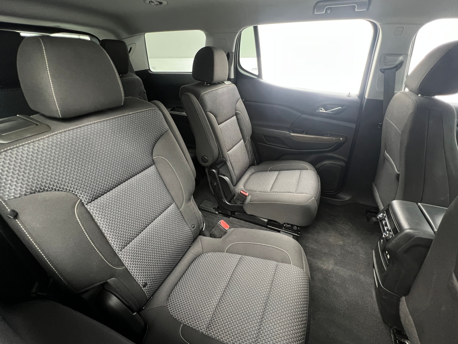 Thumbnail: 2021 GMC Acadia - 6