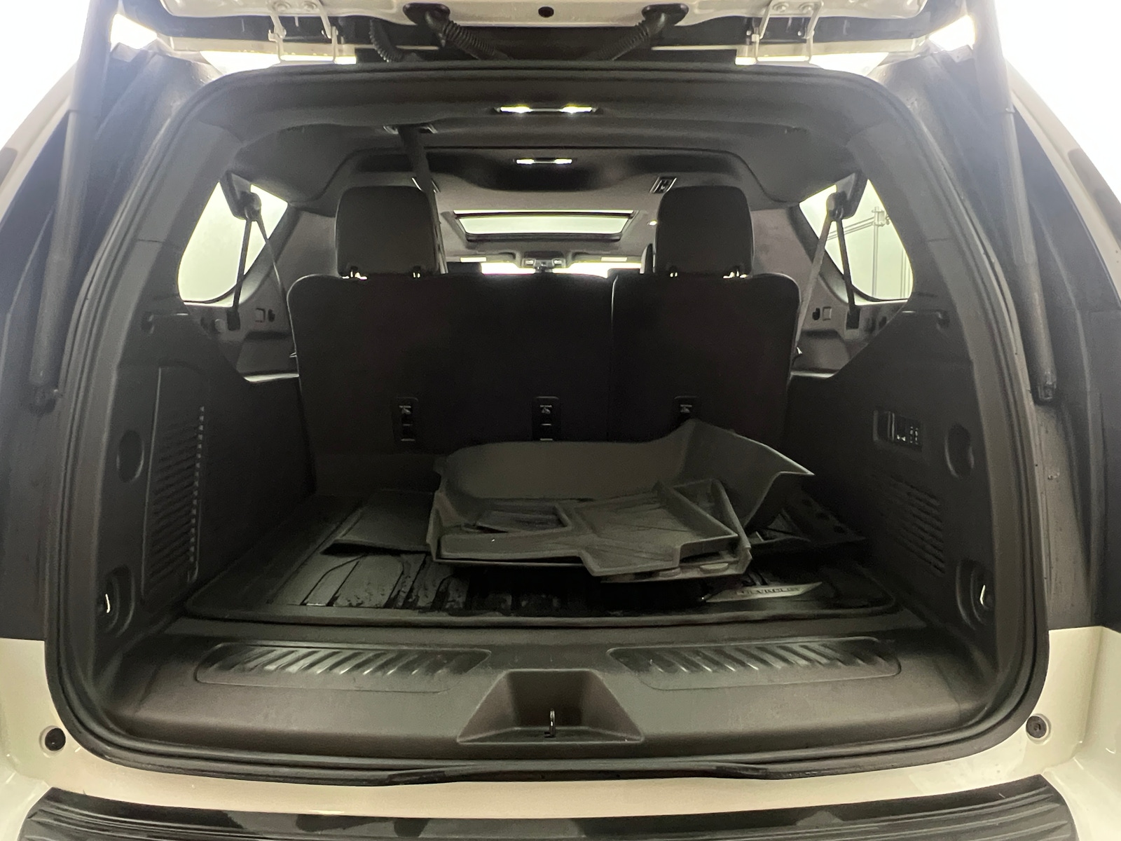 Thumbnail: 2021 Chevrolet Suburban - 6