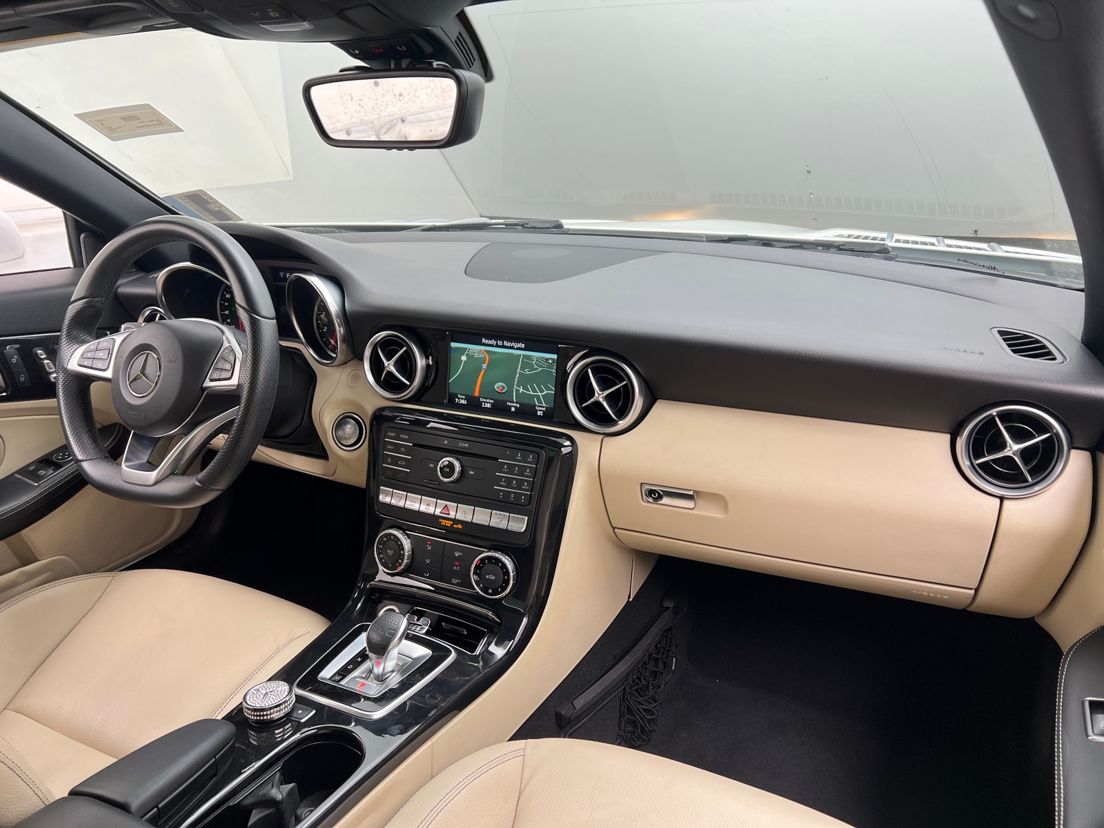 Thumbnail: 2017 Mercedes-Benz SLC - 2