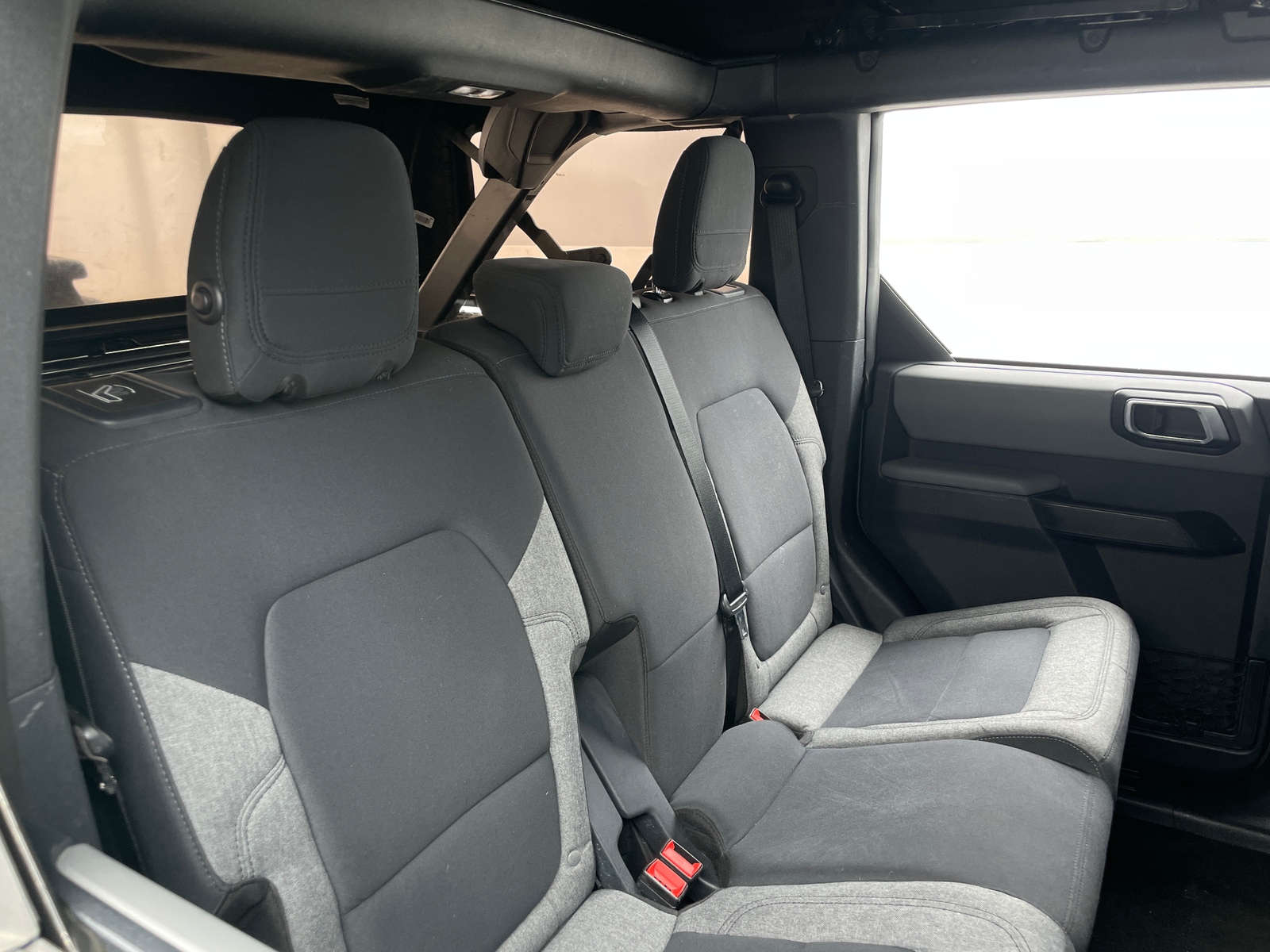 Thumbnail: 2021 Ford Bronco - 6