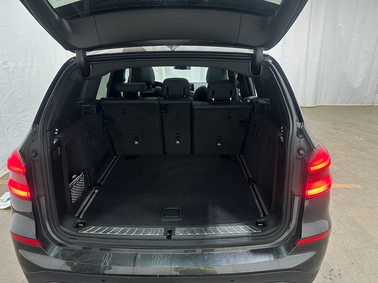 Thumbnail: 2020 BMW X3 - 6