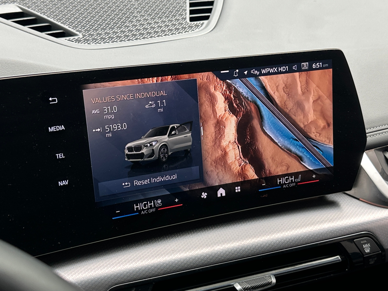 Thumbnail: 2025 BMW X1 - 3