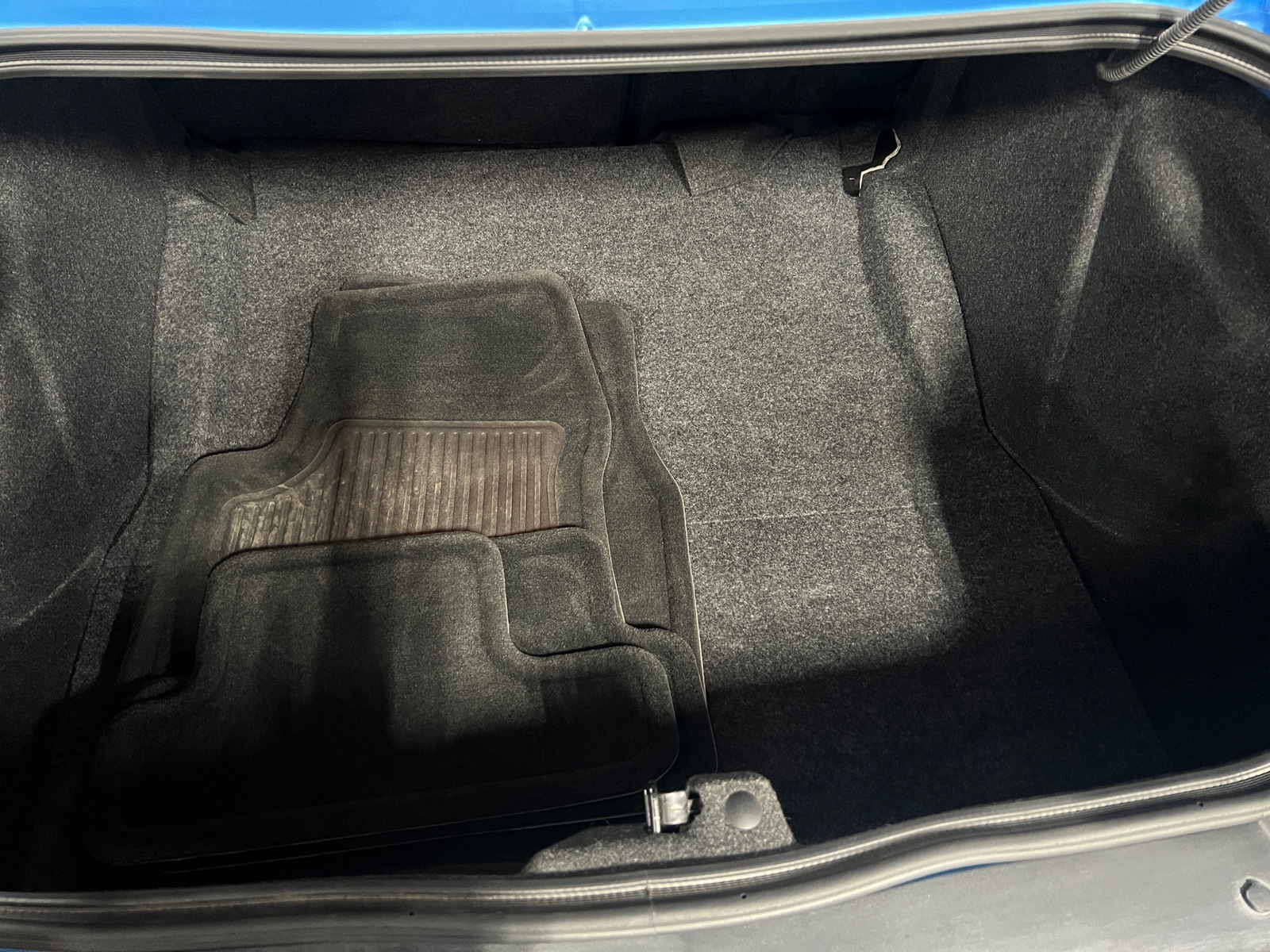 Thumbnail: 2010 Dodge Challenger - 4