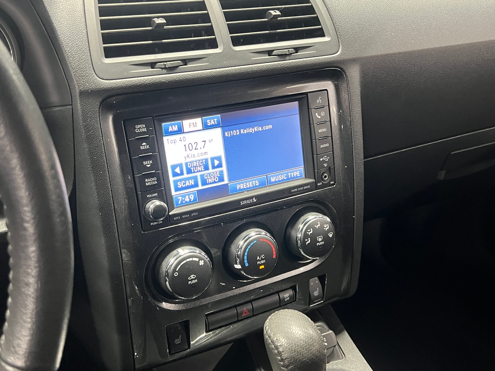 Thumbnail: 2010 Dodge Challenger - 2