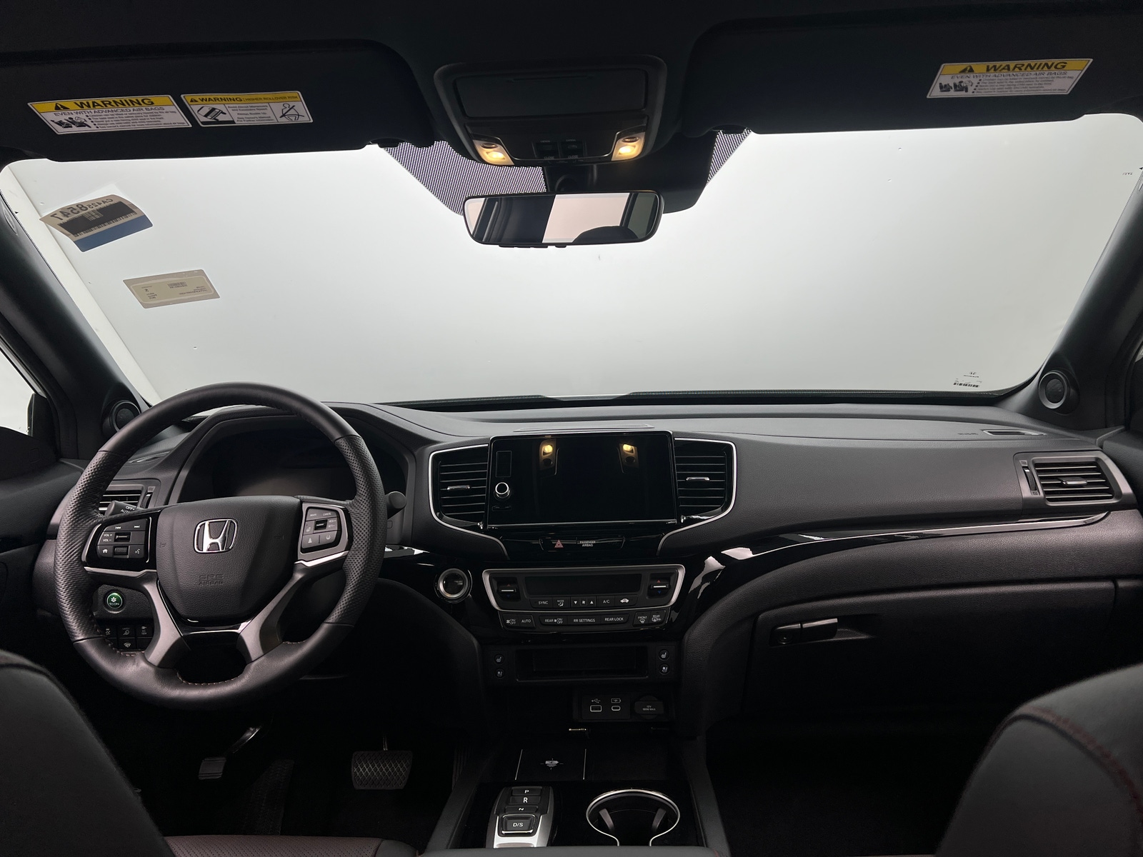 Thumbnail: 2025 Honda Ridgeline - 2