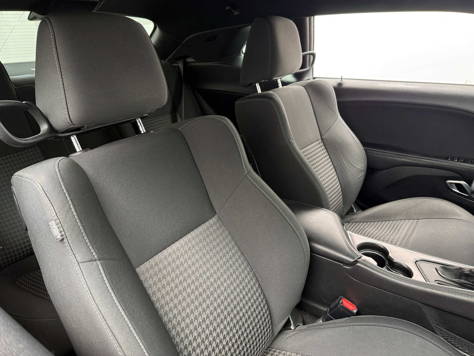 Thumbnail: 2019 Dodge Challenger - 2