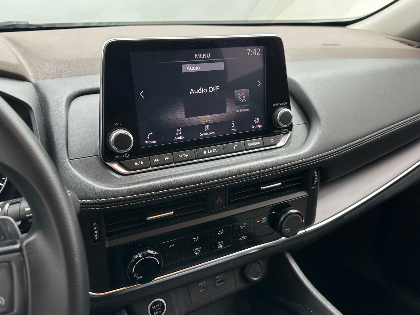 Thumbnail: 2021 Nissan Rogue - 4