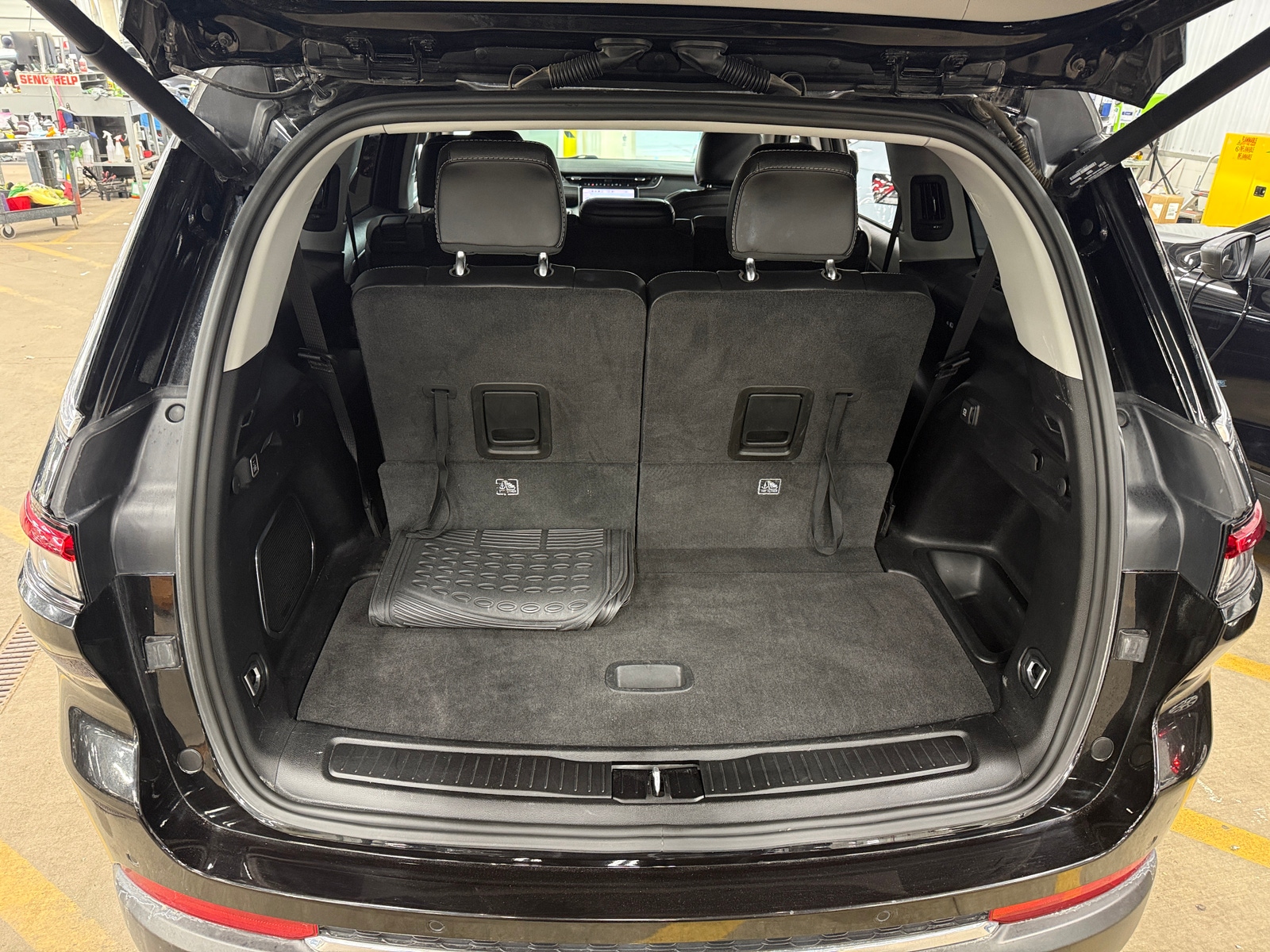 Thumbnail: 2021 Jeep Grand Cherokee L - 6