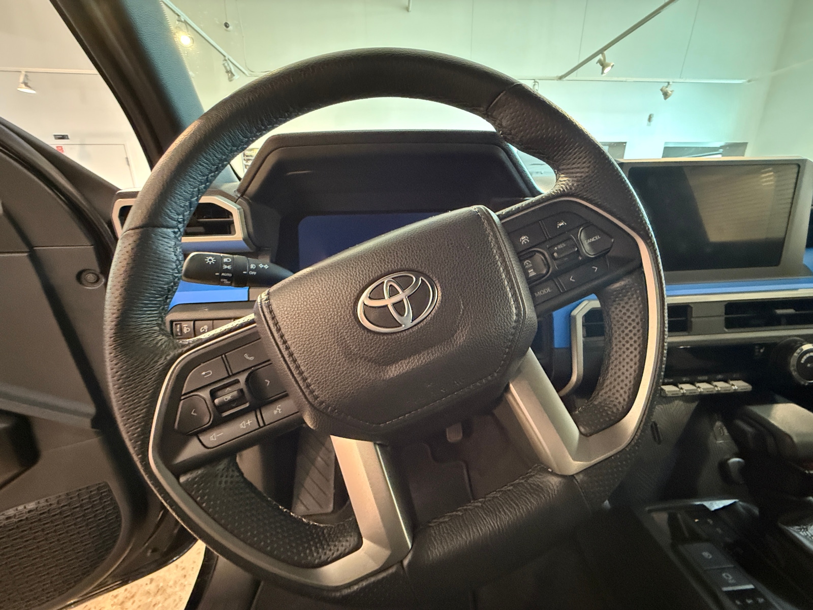 Thumbnail: 2025 Toyota Tacoma - 5