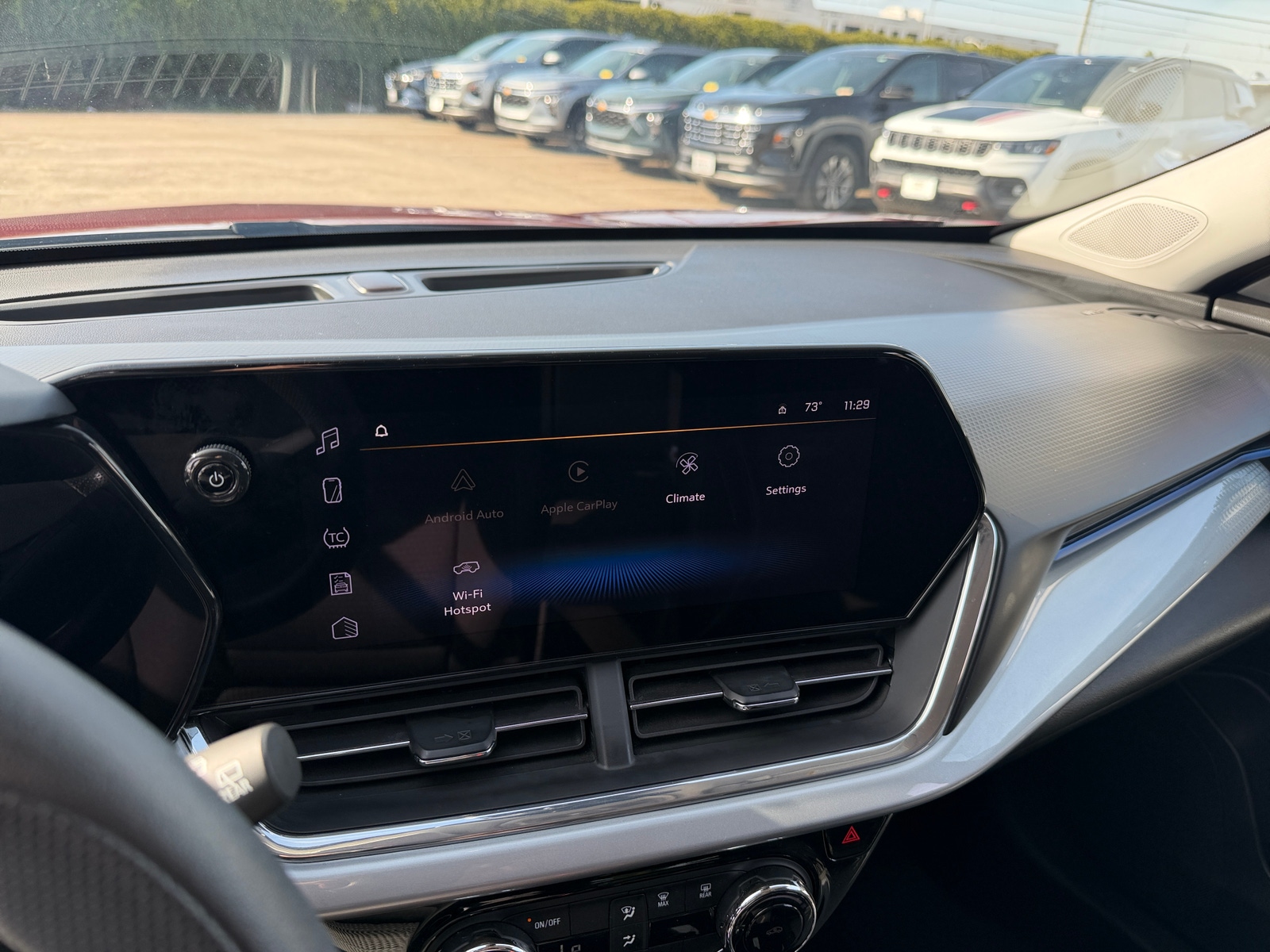 Thumbnail: 2025 Chevrolet Trax - 4