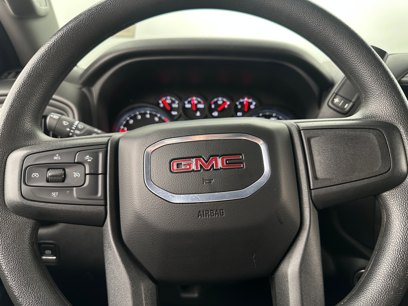 Thumbnail: 2024 GMC Sierra 1500 - 4