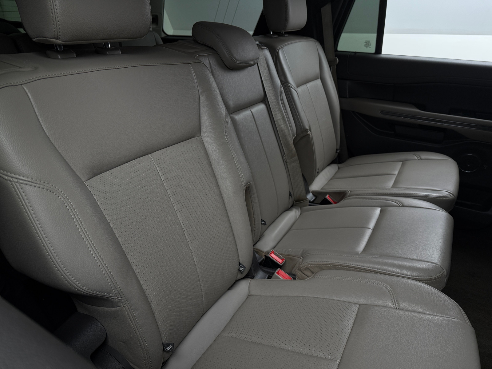 Thumbnail: 2019 Ford Expedition - 5