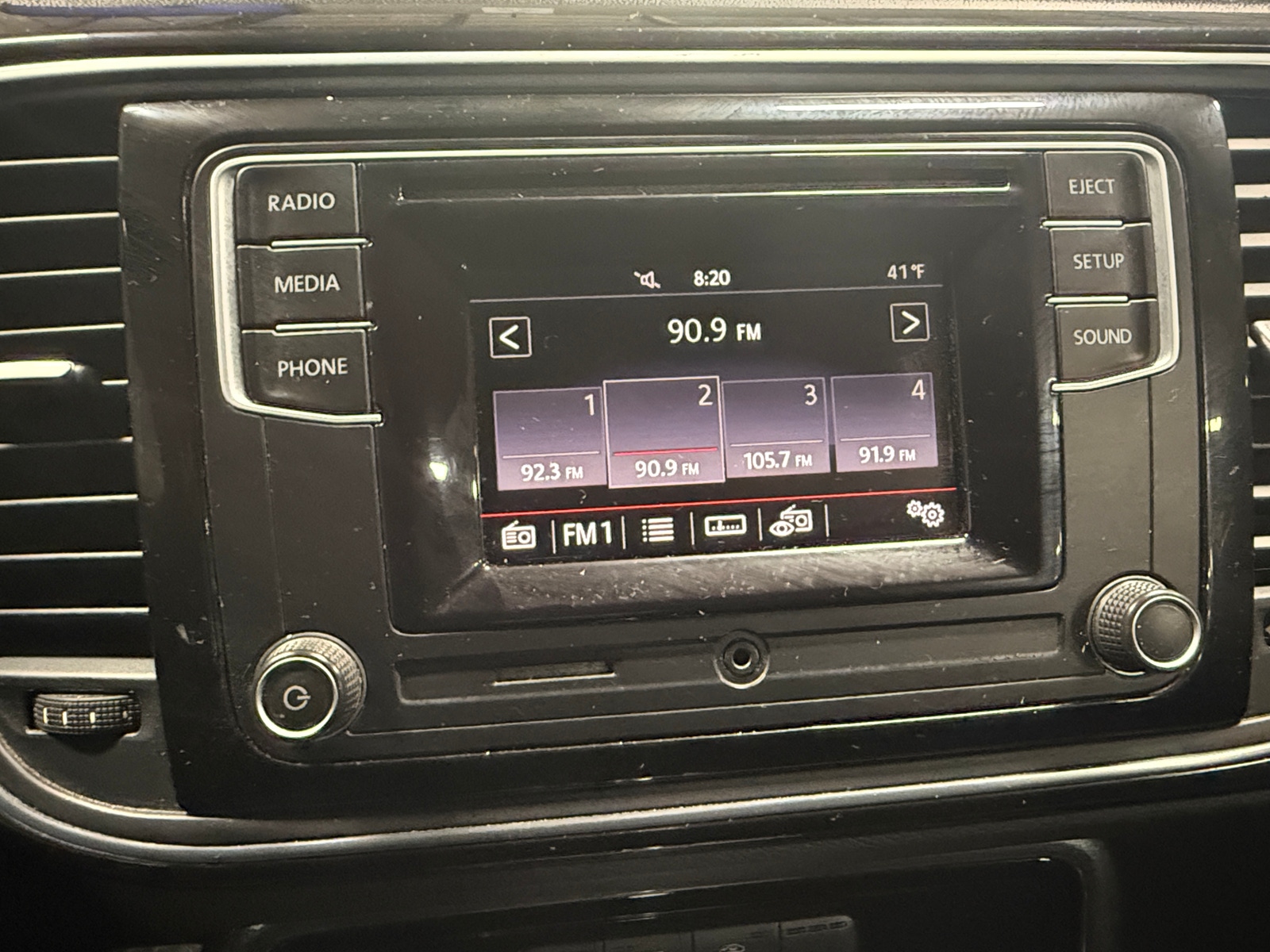 Thumbnail: 2018 Volkswagen Beetle - 3