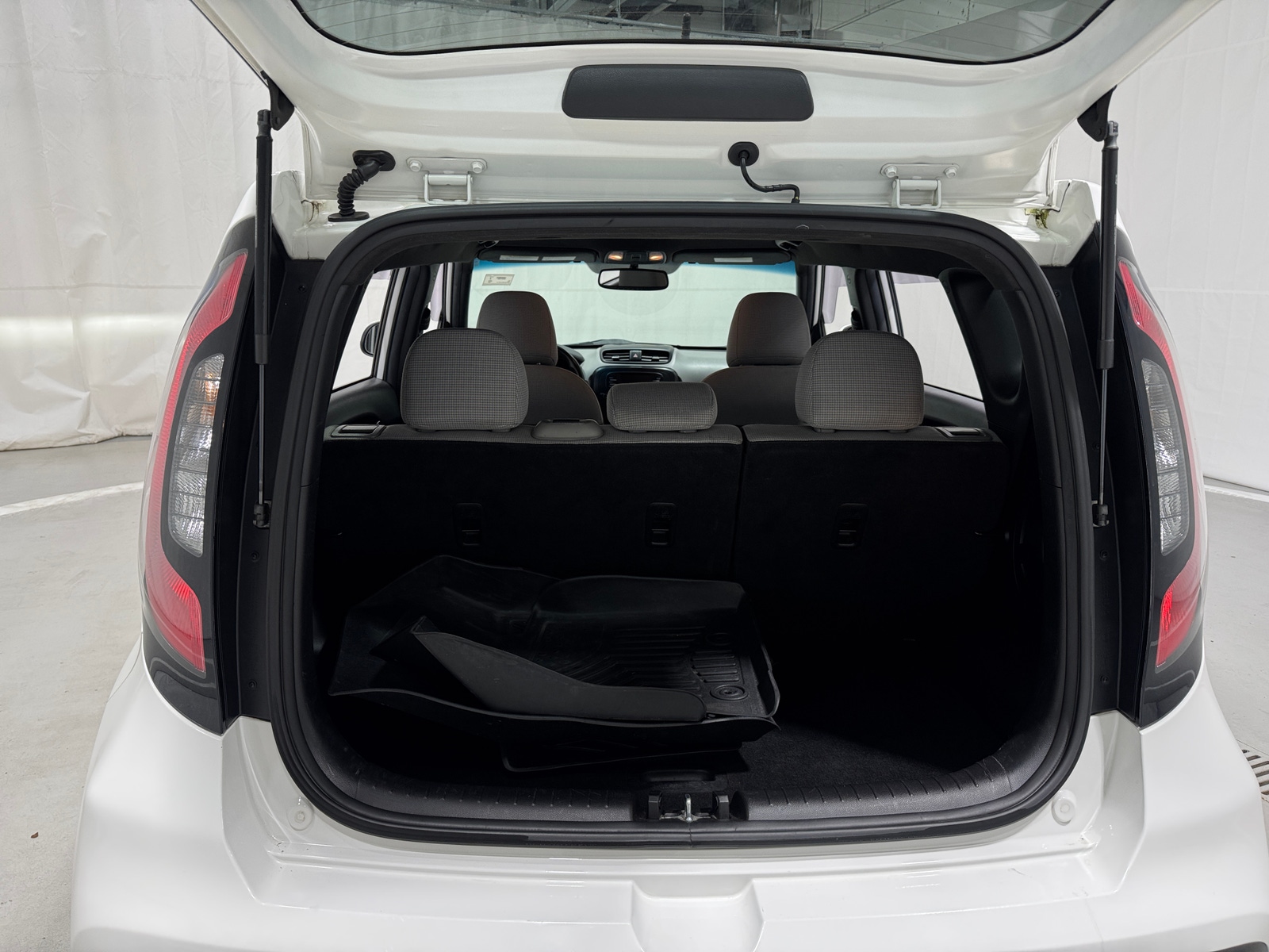 Thumbnail: 2017 Kia Soul - 7