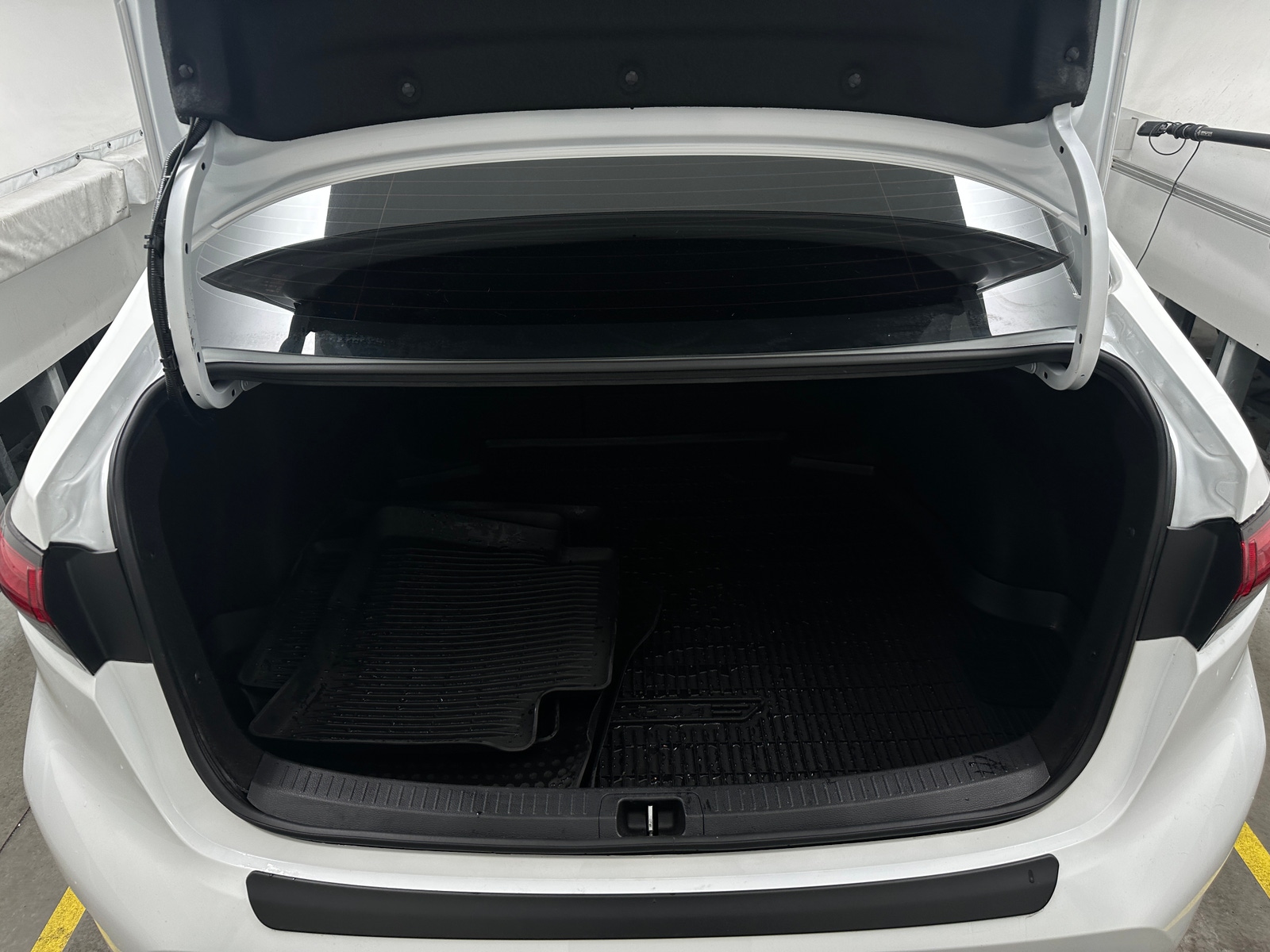 Thumbnail: 2024 Toyota Corolla - 7