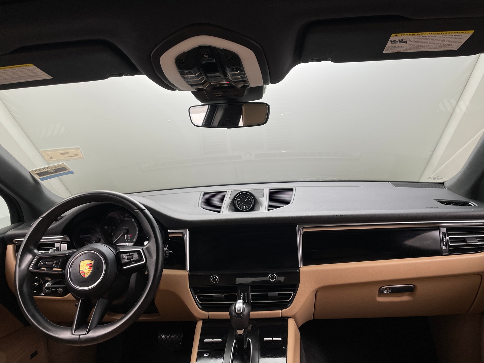 Thumbnail: 2023 Porsche Macan - 2