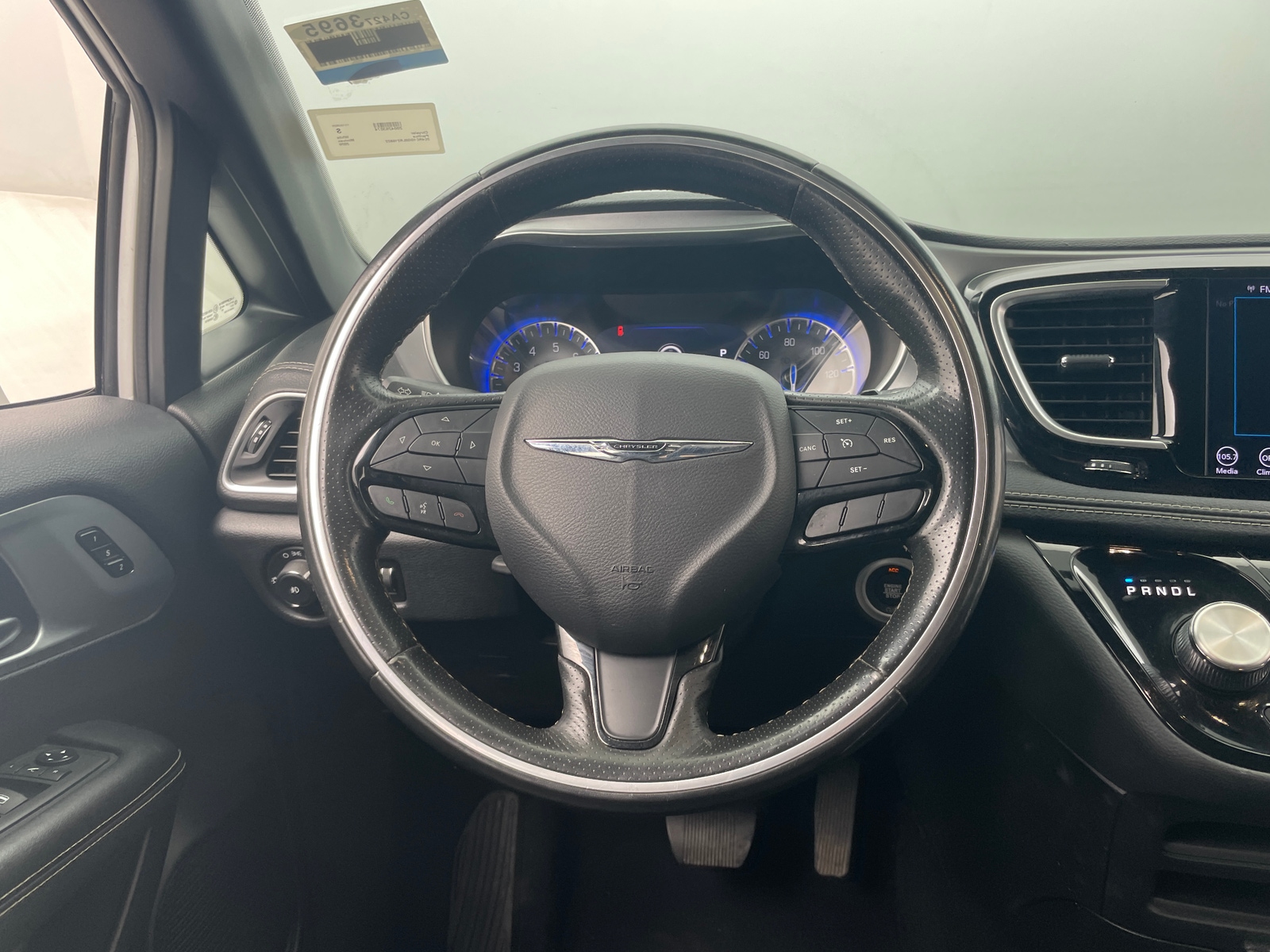 Thumbnail: 2020 Chrysler Pacifica - 4