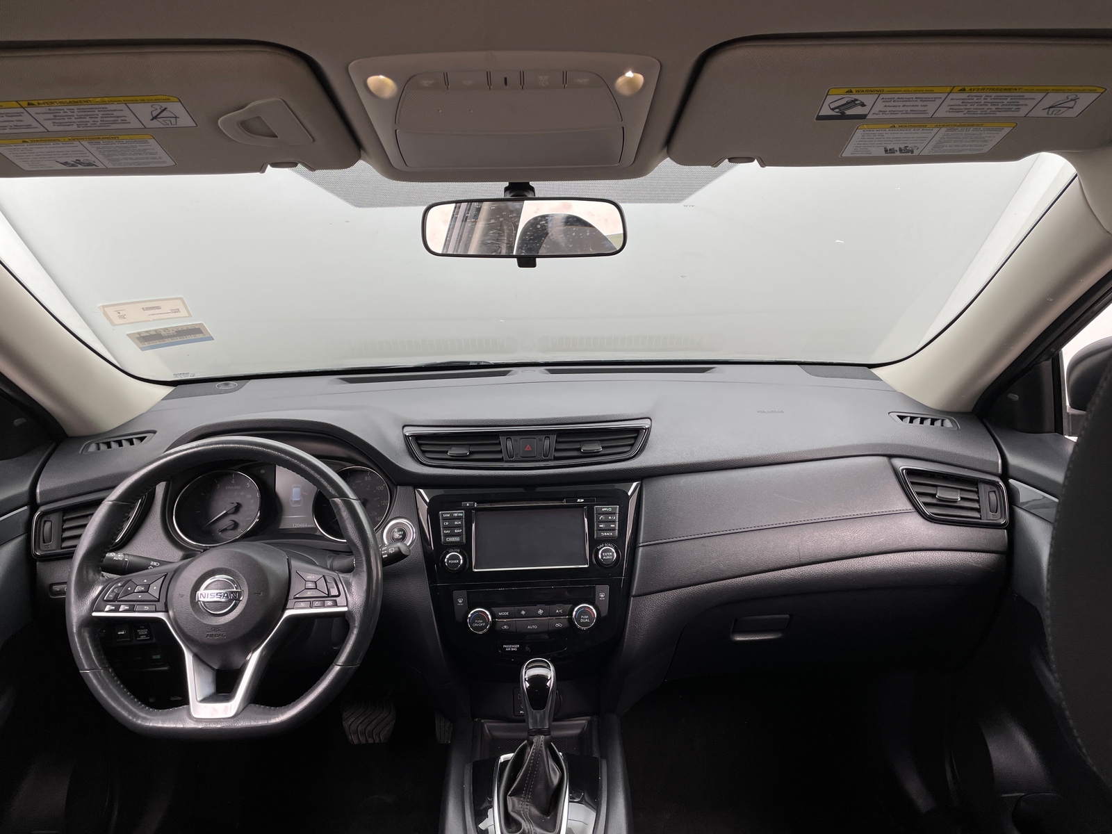 Thumbnail: 2017 Nissan Rogue - 3