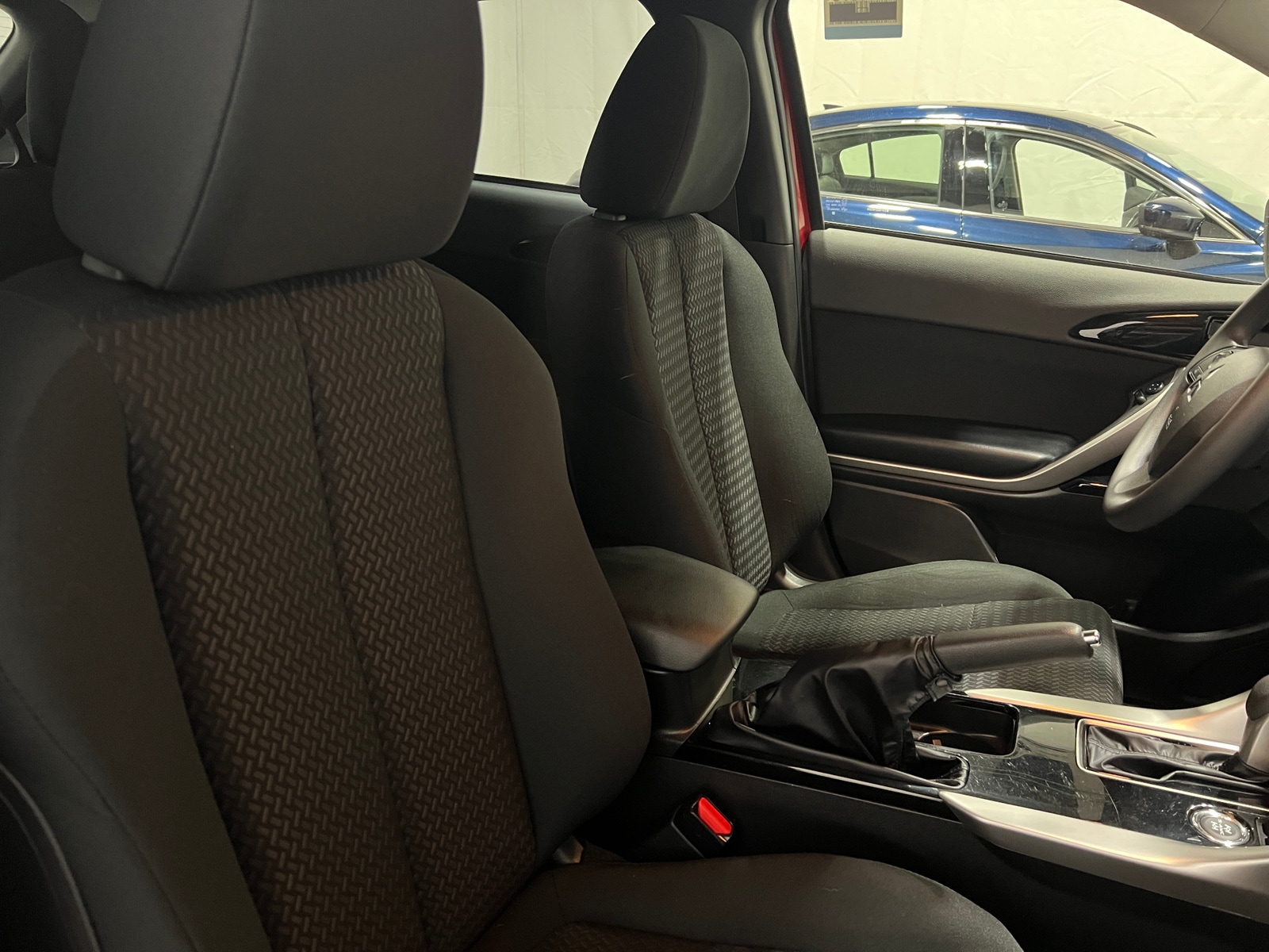 Thumbnail: 2024 Mitsubishi Eclipse Cross - 2