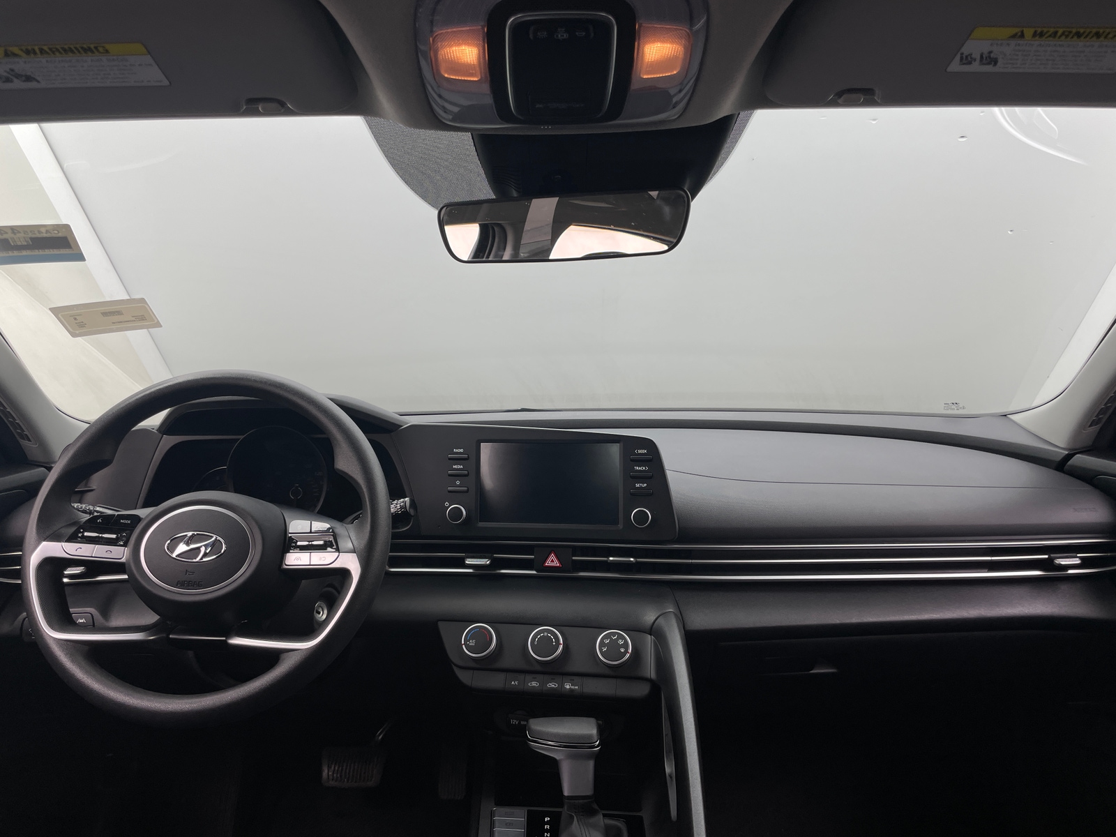 Thumbnail: 2022 Hyundai Elantra - 3