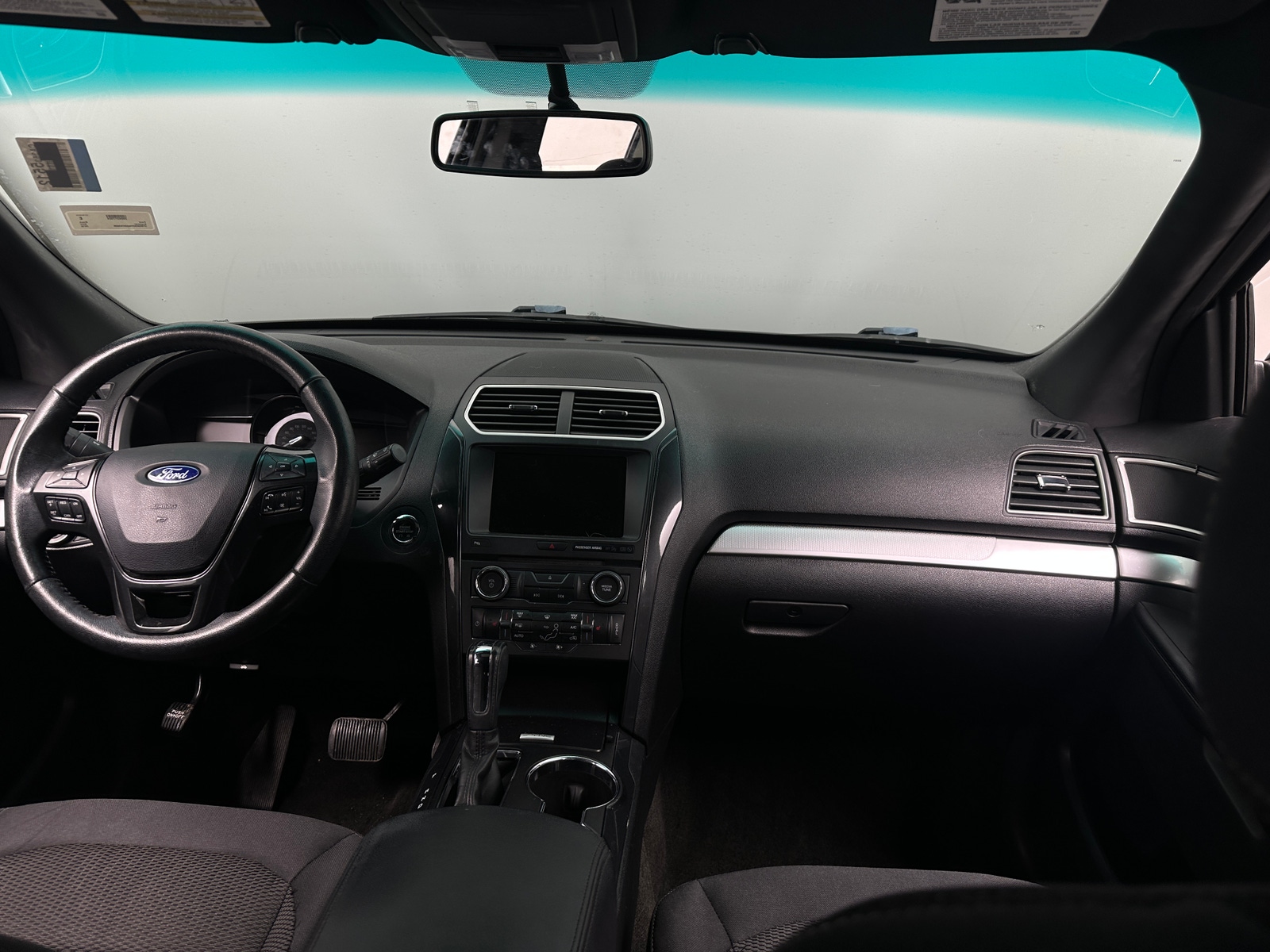 Thumbnail: 2016 Ford Explorer - 3