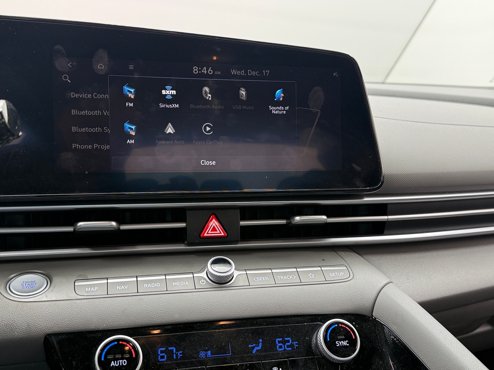 Thumbnail: 2023 Hyundai Elantra - 4