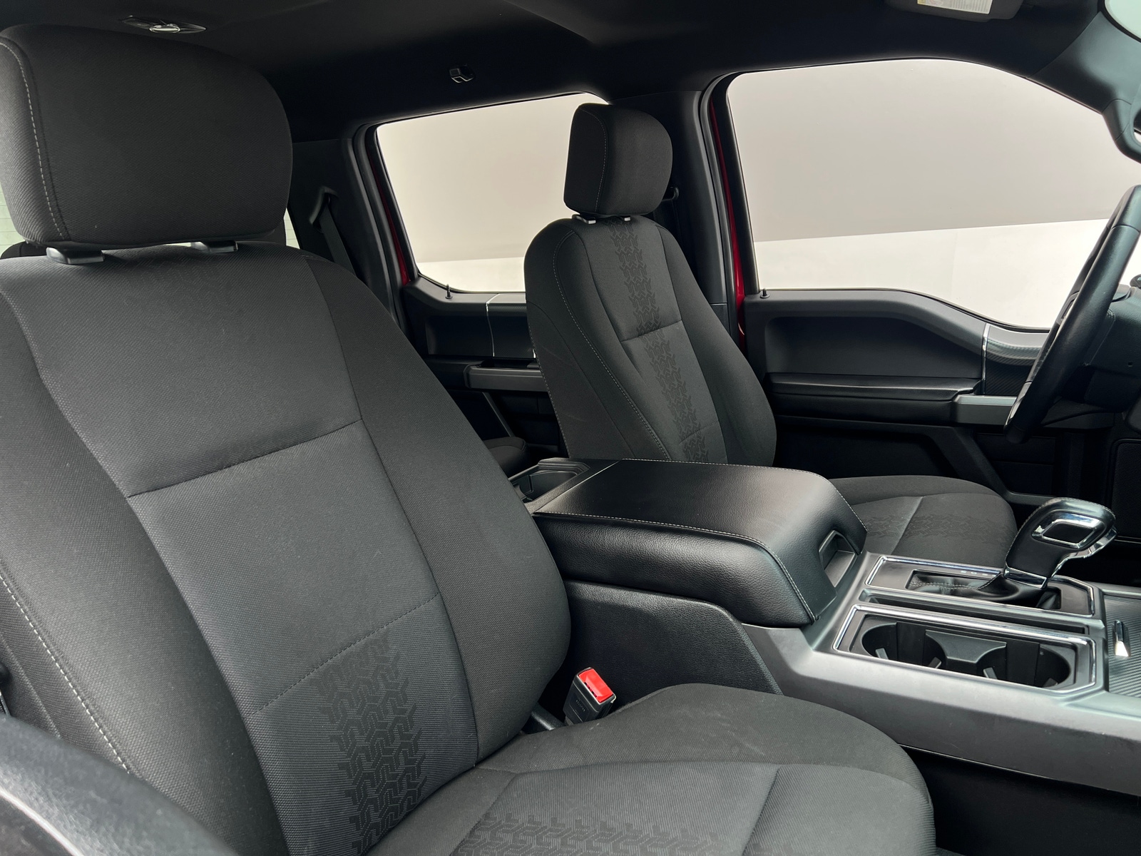 Thumbnail: 2018 Ford Econoline - 2