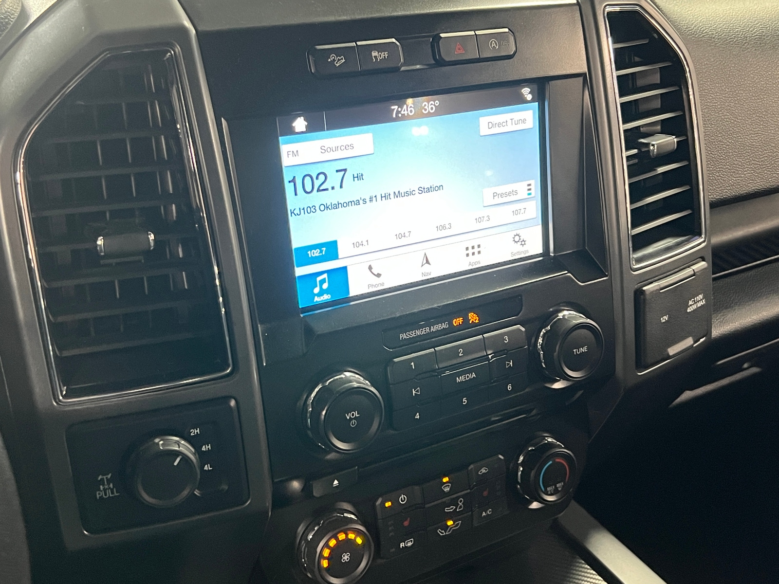 Thumbnail: 2018 Ford Econoline - 4