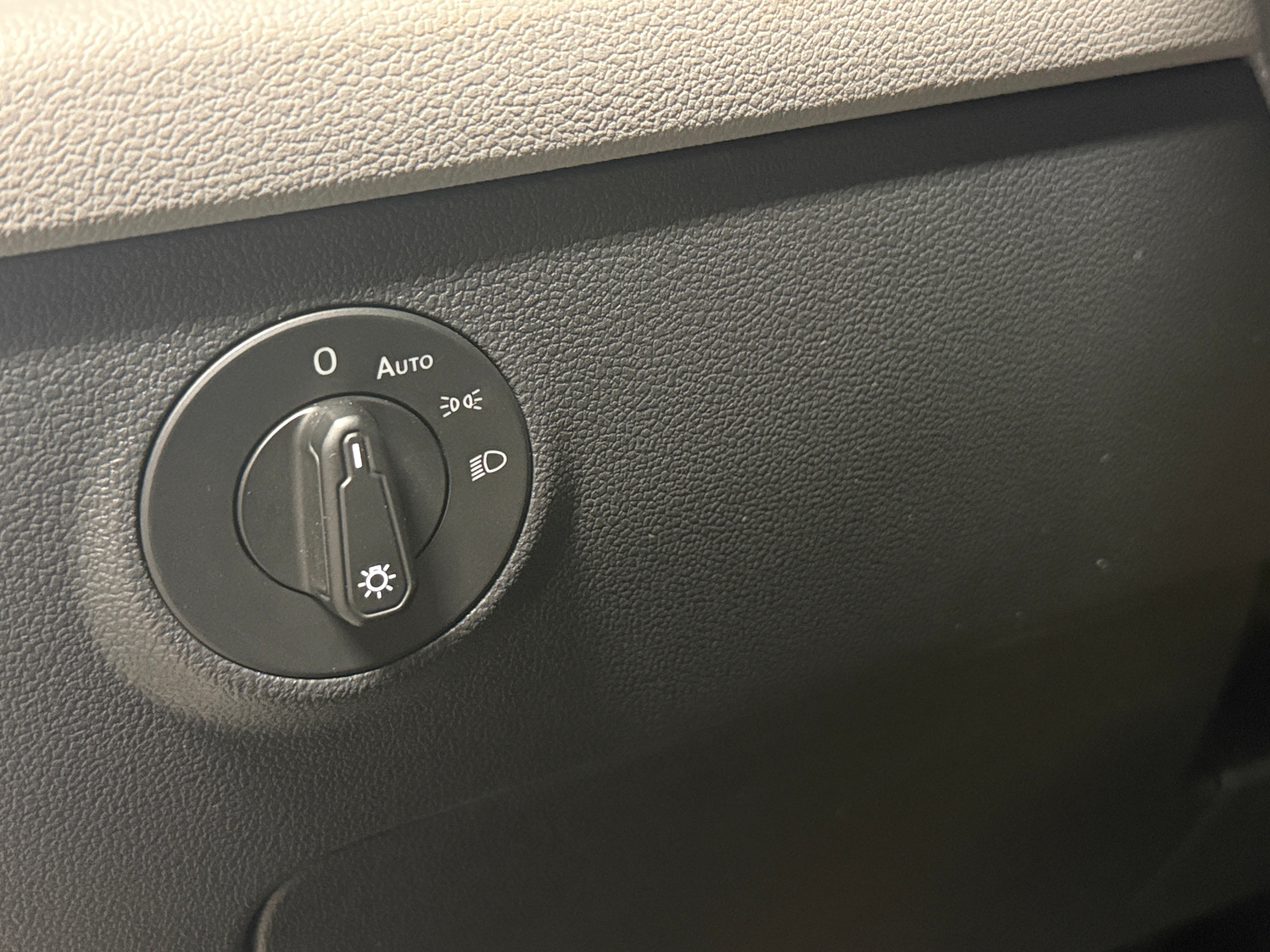 2024 Volkswagen Taos