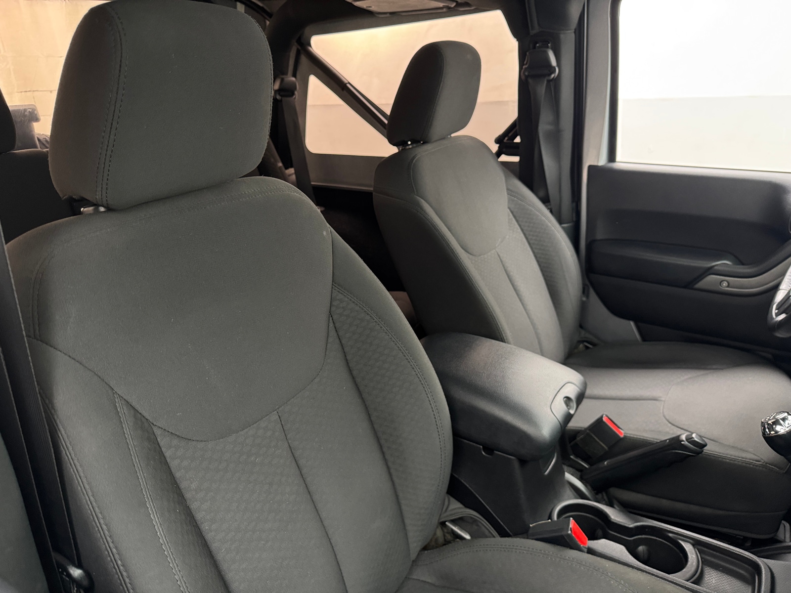 Thumbnail: 2015 Jeep Wrangler - 2