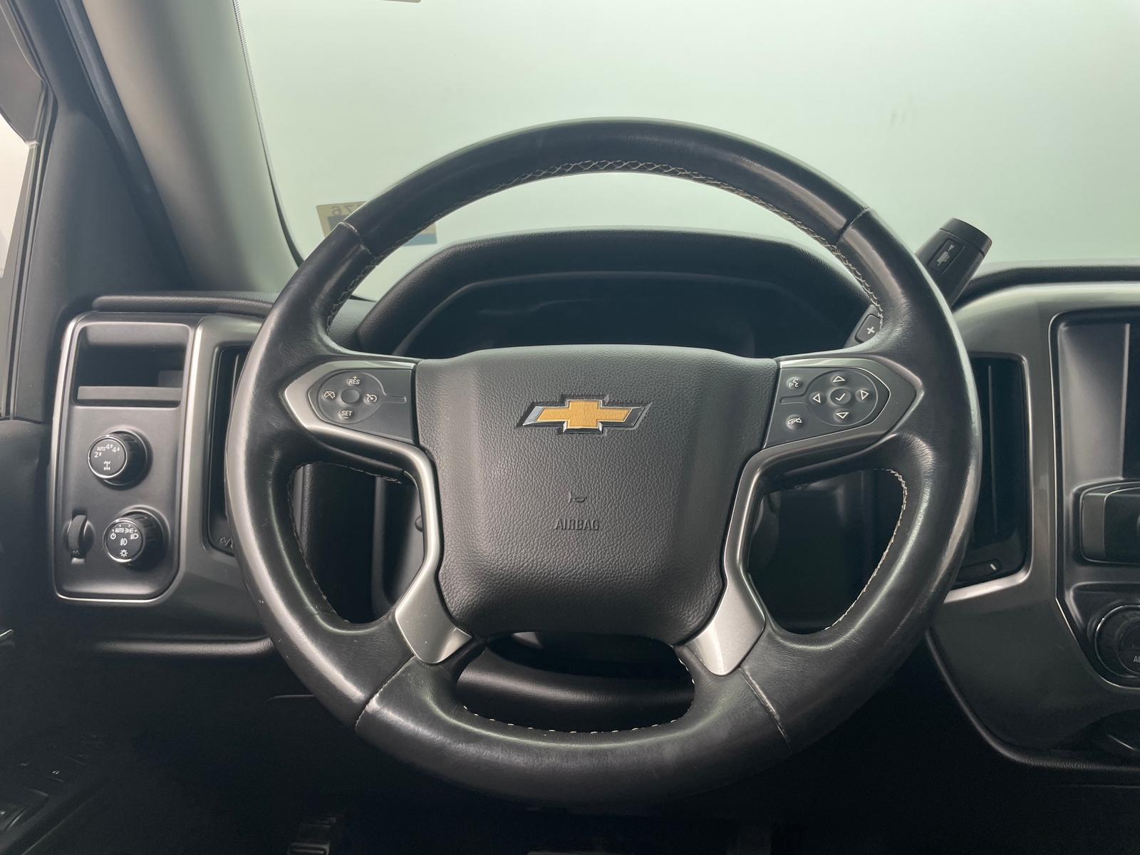 Thumbnail: 2017 Chevrolet Silverado 1500 - 5