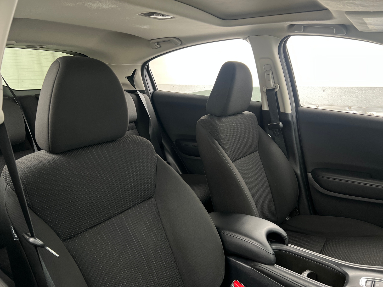 Thumbnail: 2018 Honda HR-V - 2