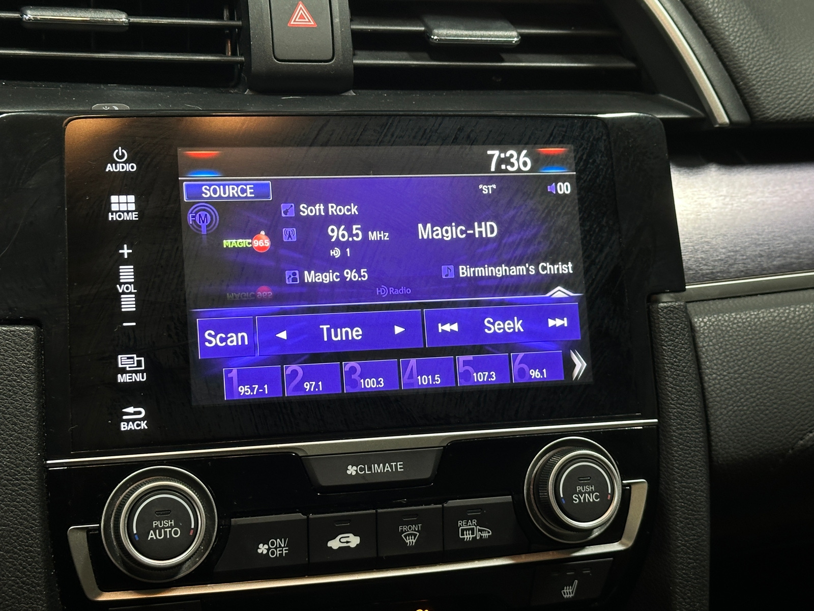 Thumbnail: 2016 Honda Civic - 3