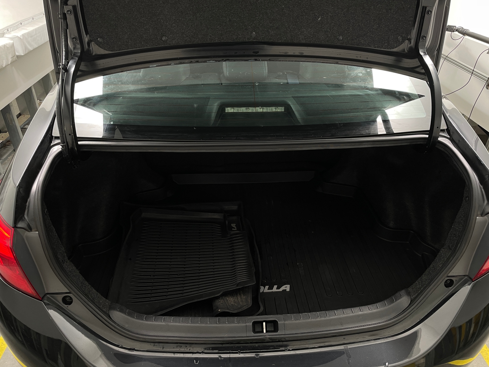 Thumbnail: 2018 Toyota Corolla - 6