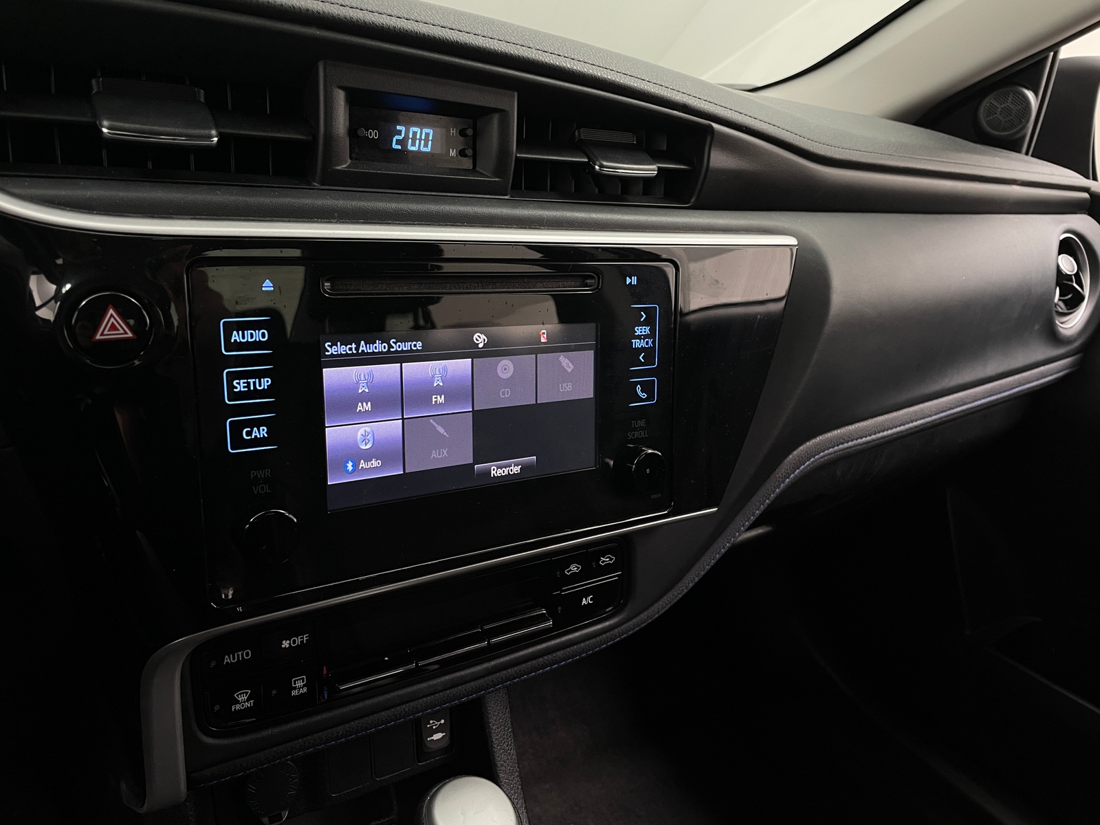 Thumbnail: 2018 Toyota Corolla - 3