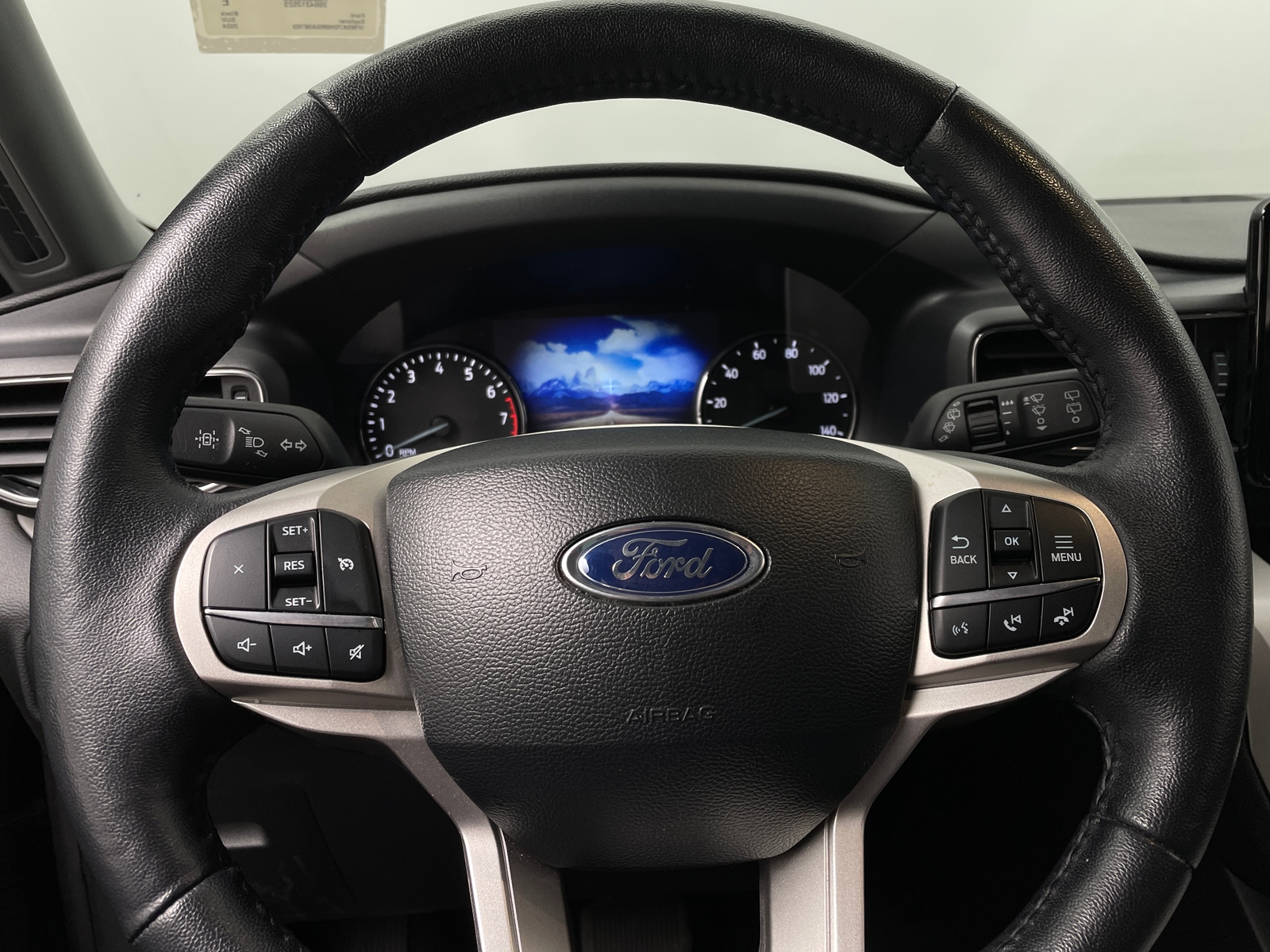 Thumbnail: 2024 Ford Explorer - 5