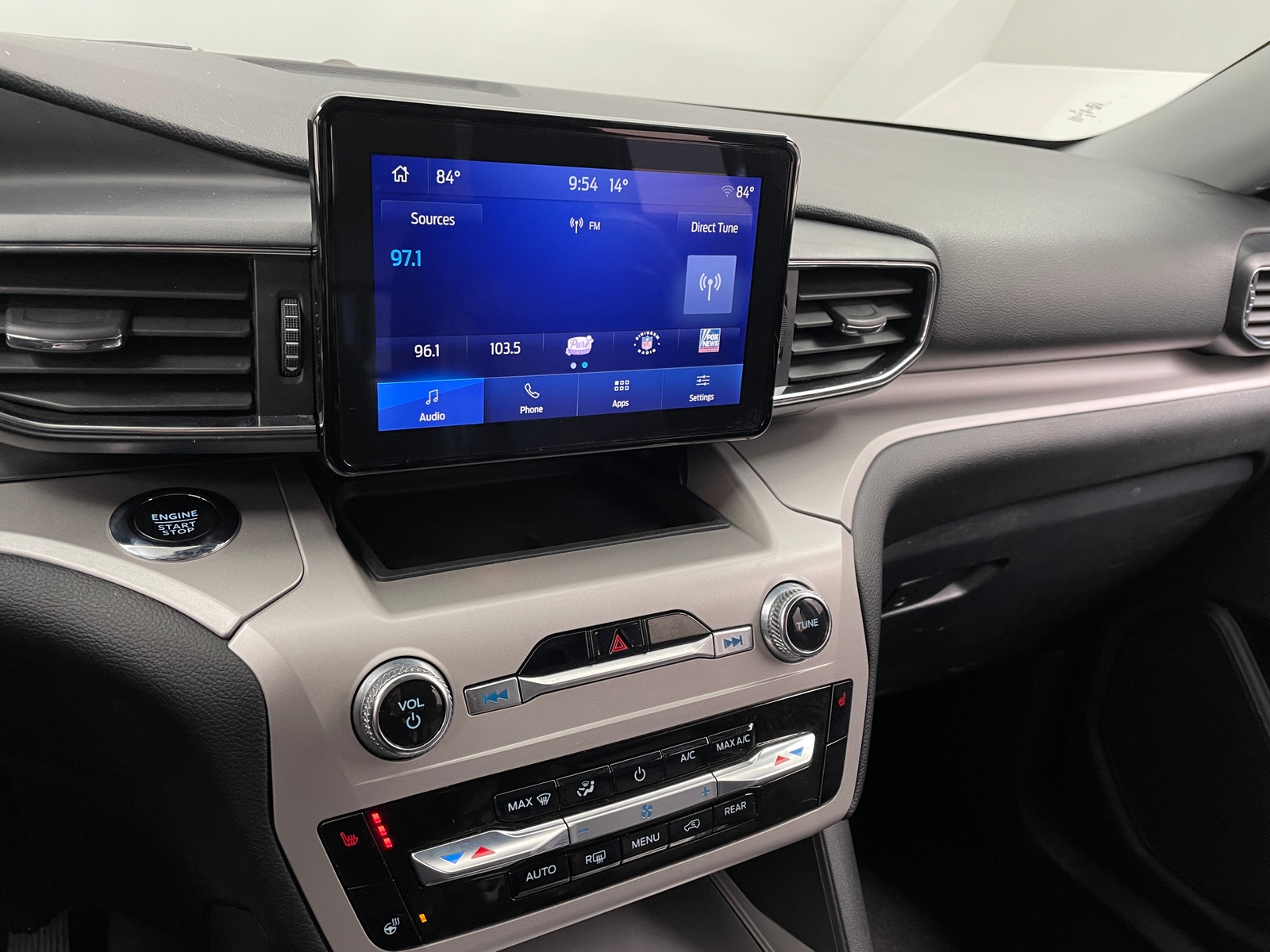 Thumbnail: 2024 Ford Explorer - 4