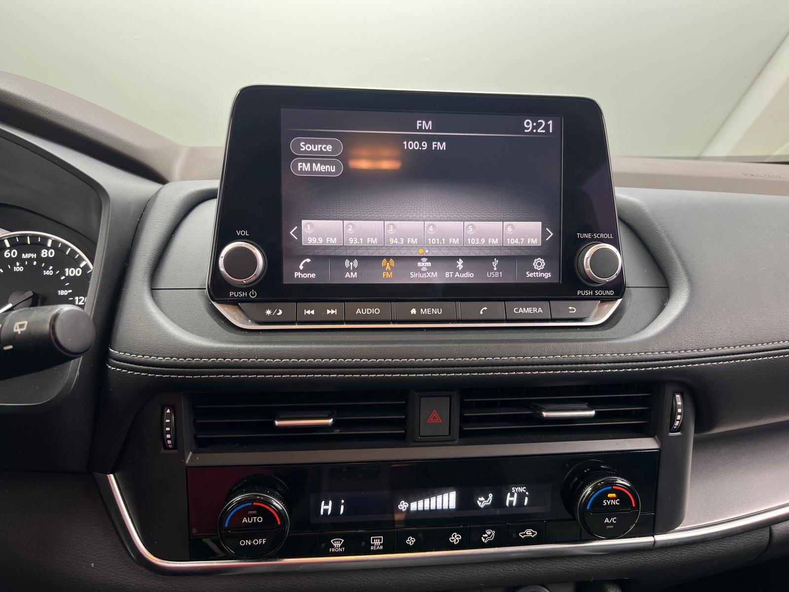 Thumbnail: 2023 Nissan Rogue - 4