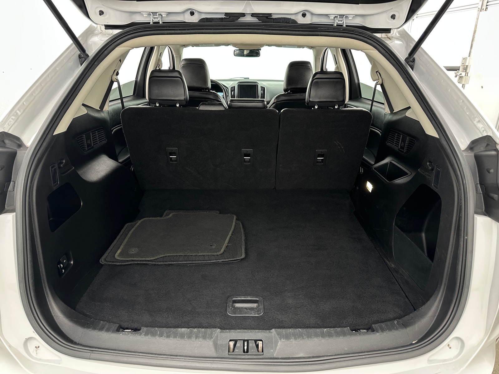 Thumbnail: 2023 Ford Edge - 6