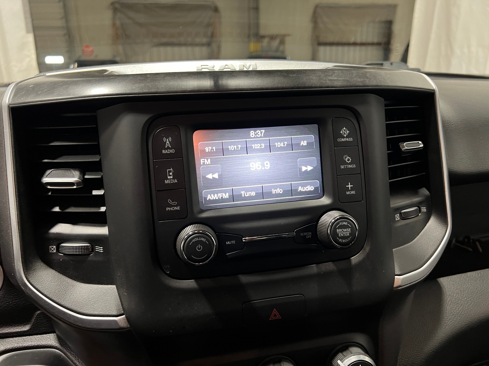 Thumbnail: 2022 RAM 1500 - 4