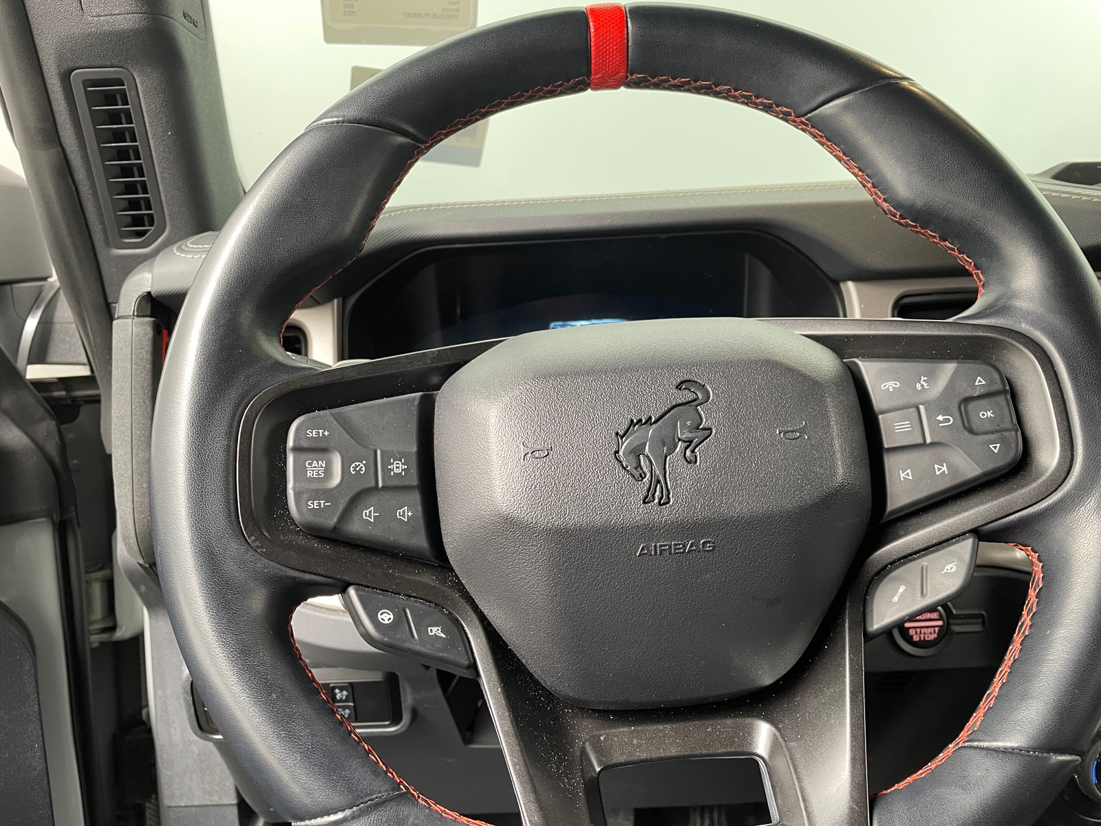 Thumbnail: 2023 Ford Bronco - 4