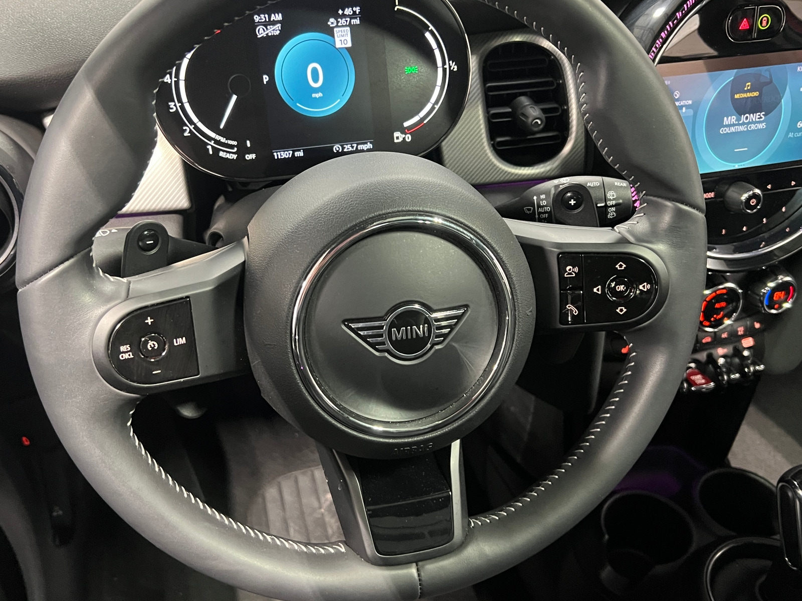 Thumbnail: 2023 MINI Cooper Hardtop - 4