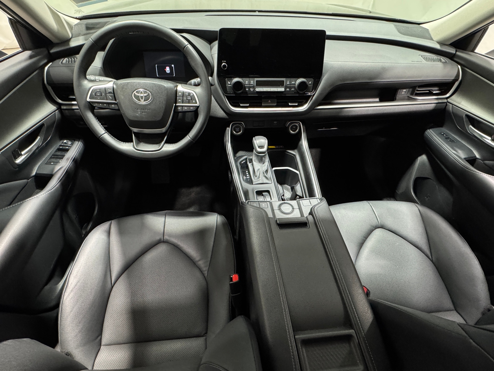 Thumbnail: 2025 Toyota Grand Highlander - 3