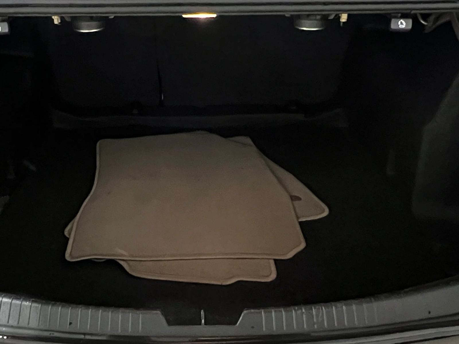 Thumbnail: 2024 Chevrolet Malibu - 6