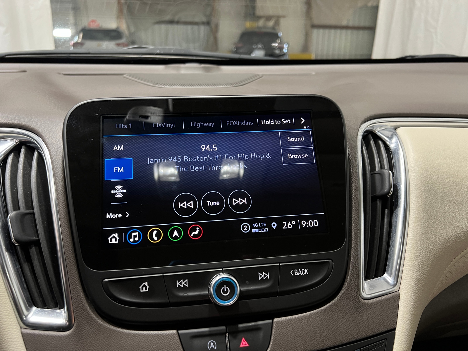 Thumbnail: 2024 Chevrolet Malibu - 3