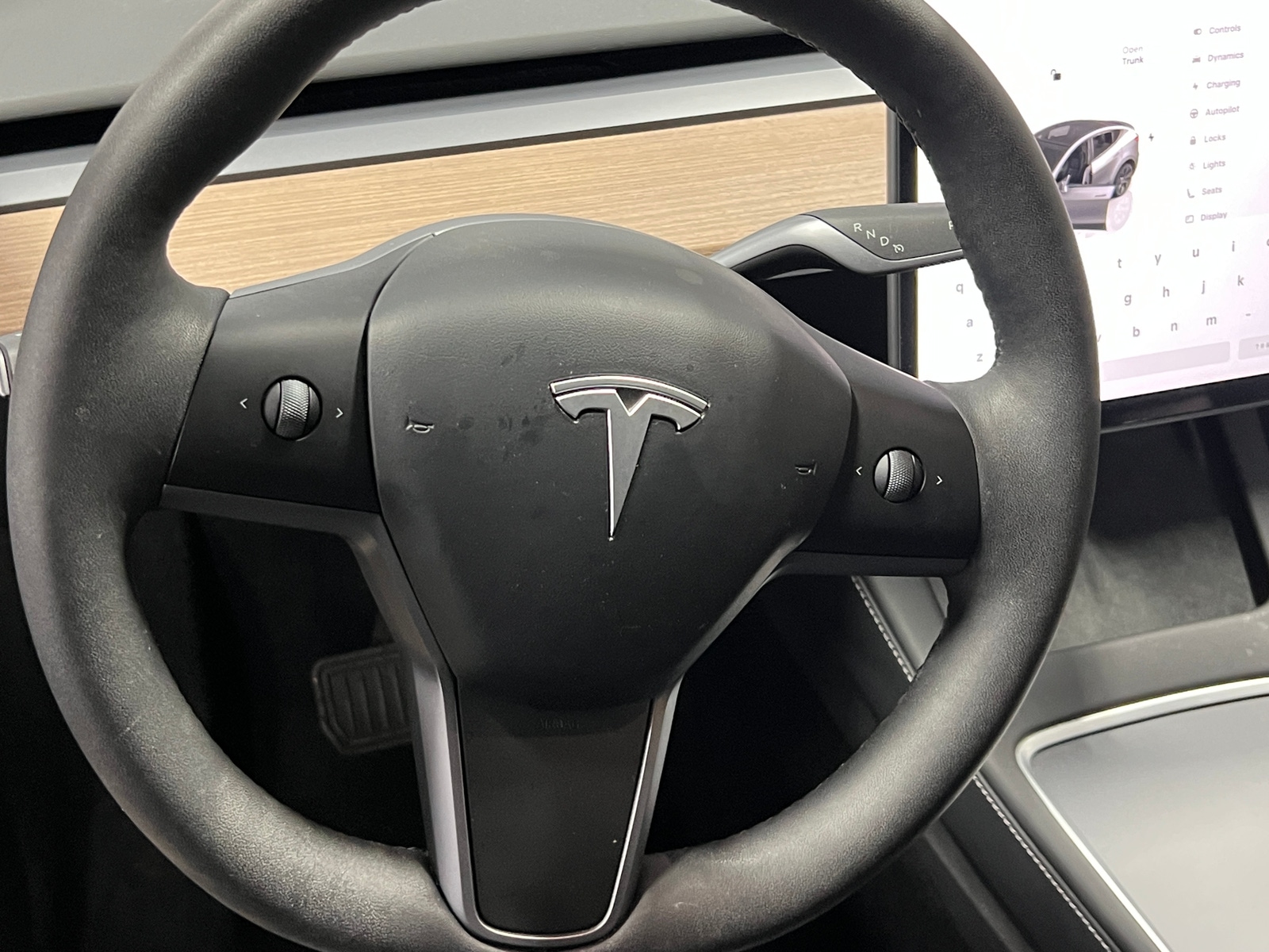 Thumbnail: 2024 Tesla Model Y - 4