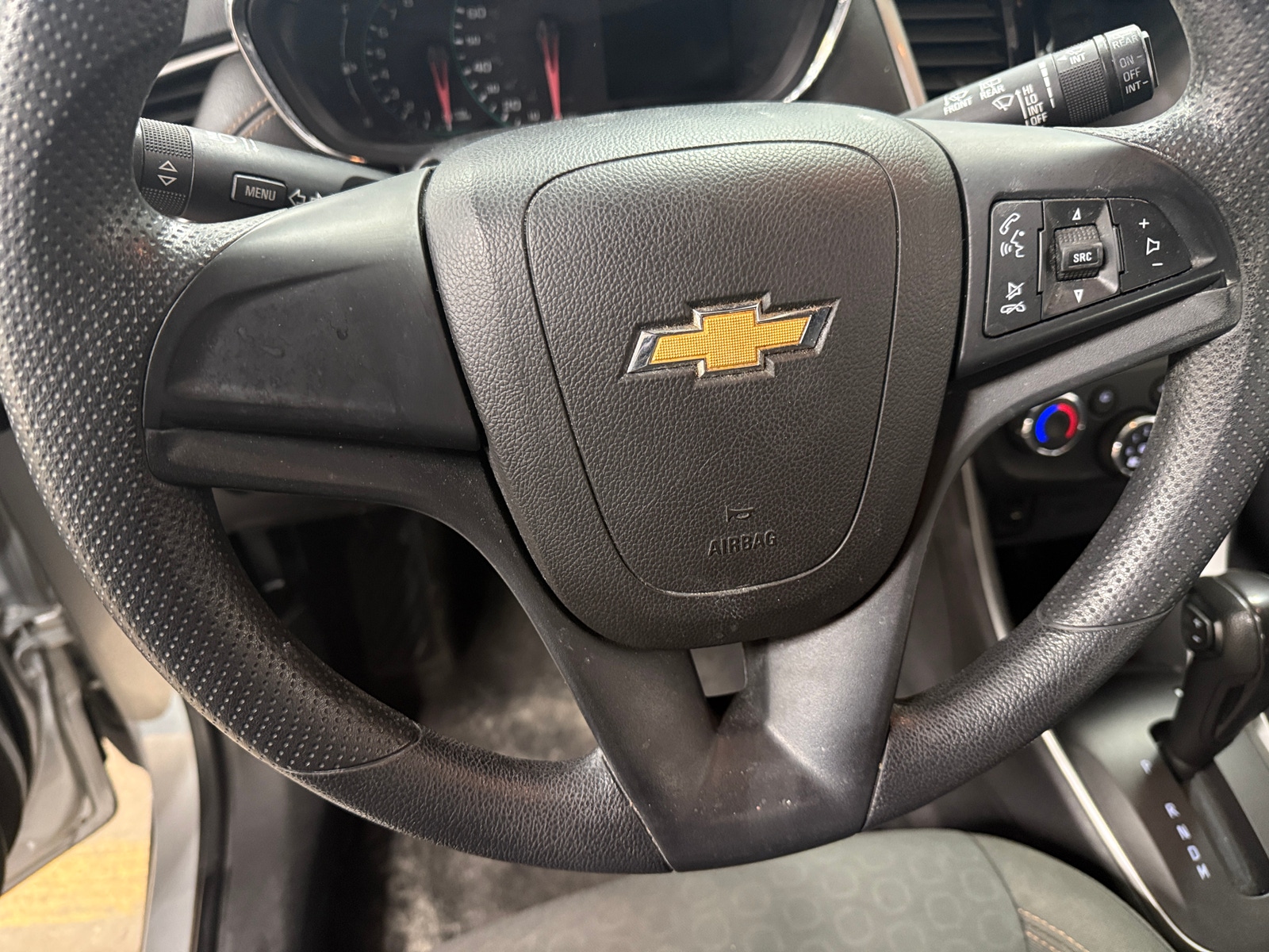 Thumbnail: 2018 Chevrolet Trax - 5